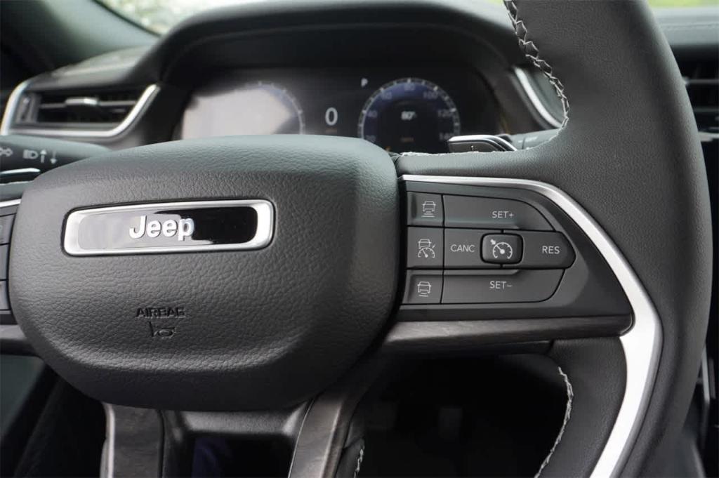 new 2024 Jeep Grand Cherokee car, priced at $52,029