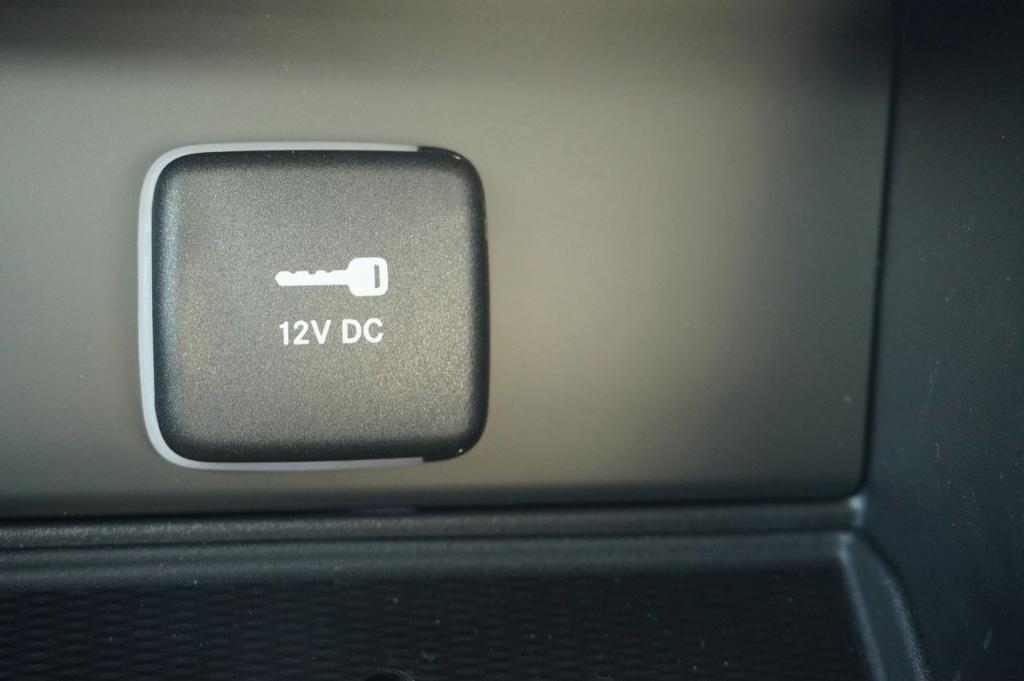 new 2025 Jeep Grand Cherokee car, priced at $45,102