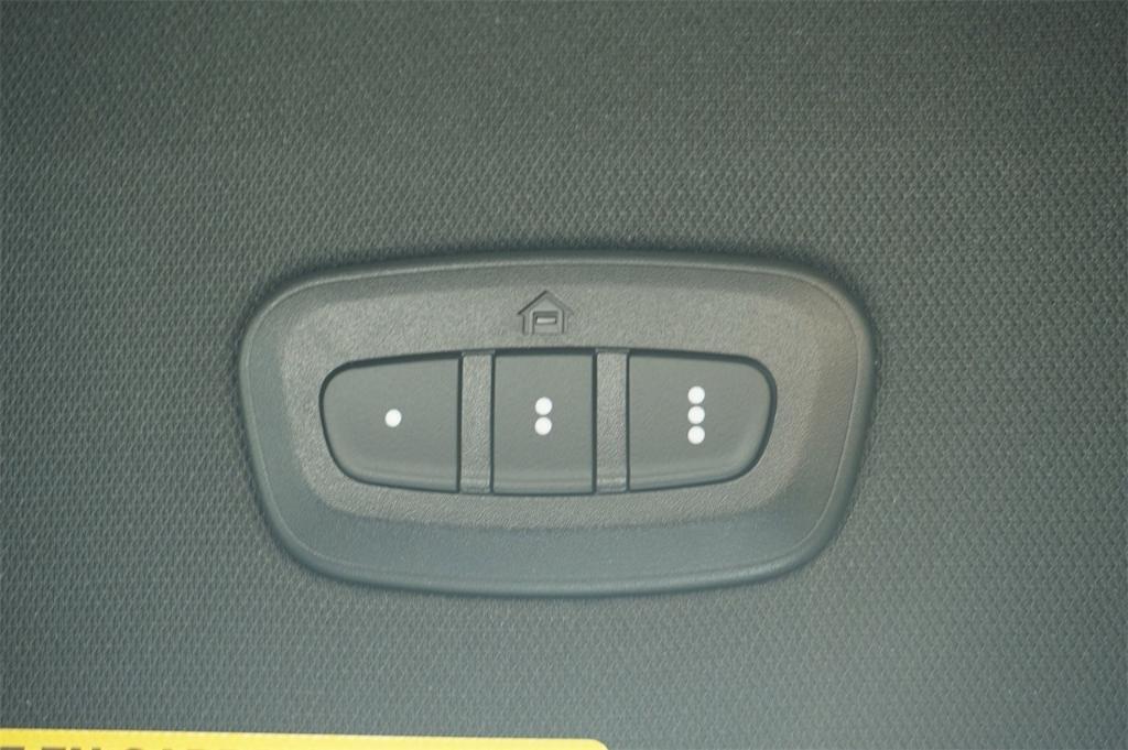 new 2025 Jeep Grand Cherokee car, priced at $55,660