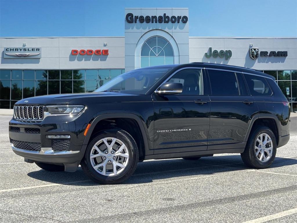 used 2022 Jeep Grand Cherokee L car, priced at $25,000