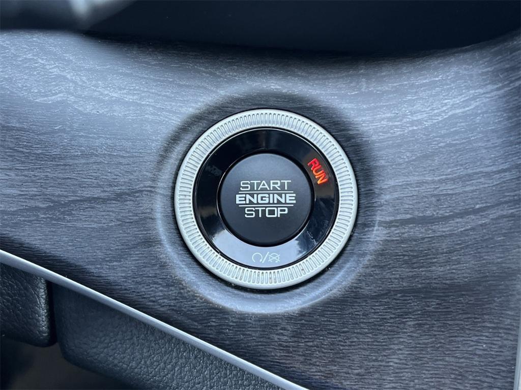 used 2022 Jeep Grand Cherokee L car, priced at $25,000