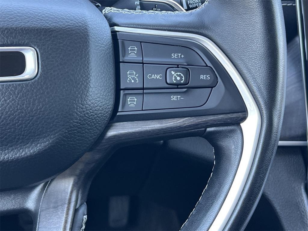 used 2022 Jeep Grand Cherokee L car, priced at $25,000