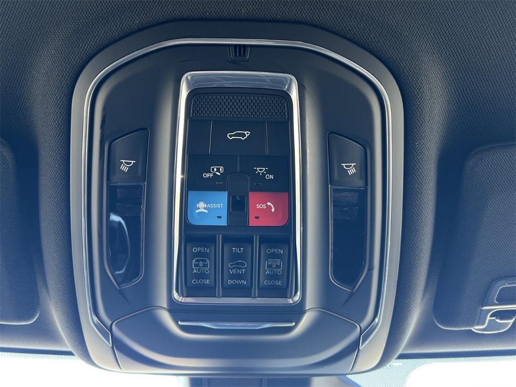 new 2025 Jeep Grand Cherokee L car, priced at $55,835