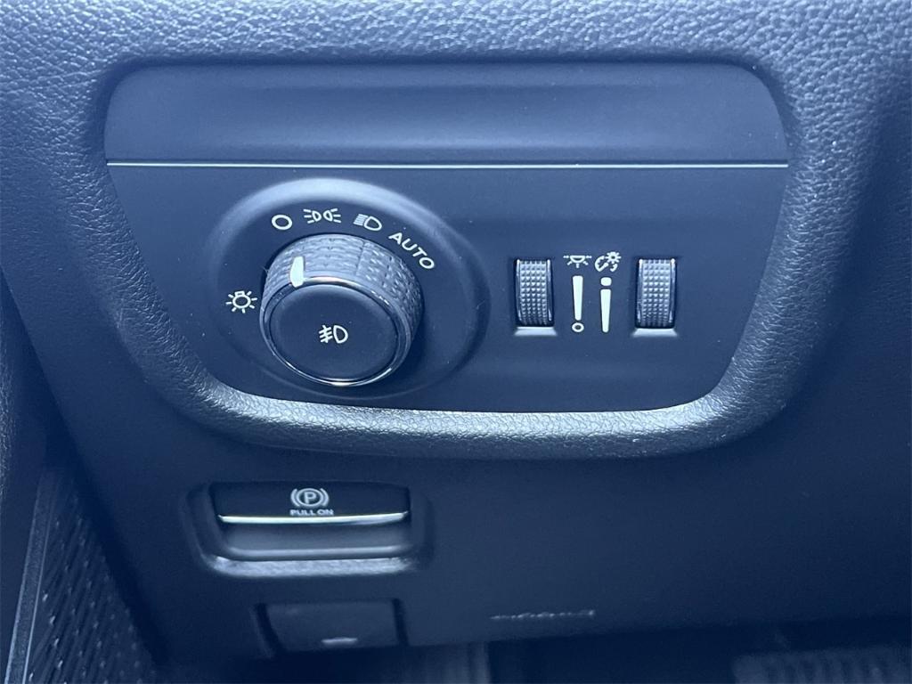 new 2025 Jeep Grand Cherokee L car, priced at $55,835