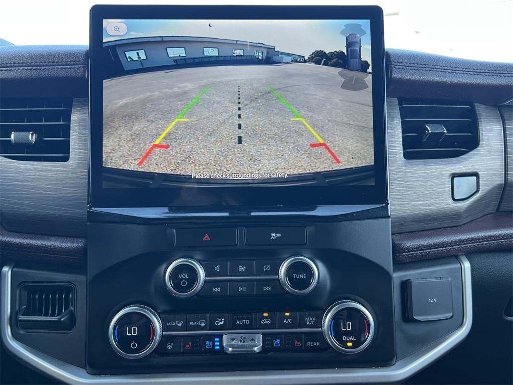 used 2023 Ford Expedition Max car, priced at $40,000