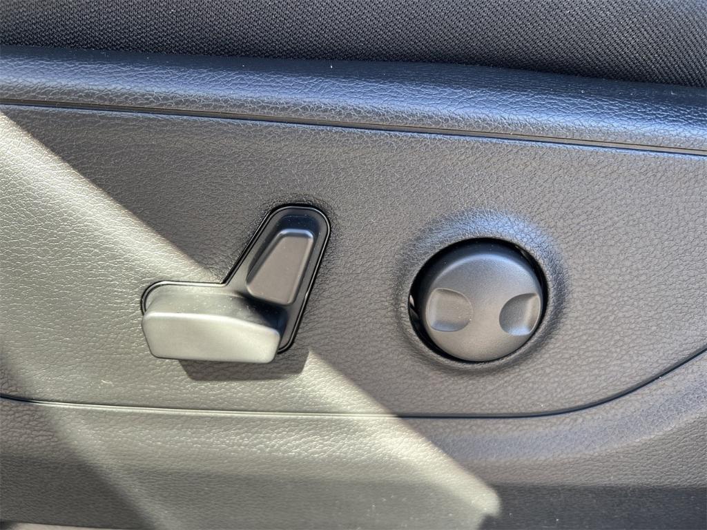 new 2026 Ram 1500 car, priced at $61,825