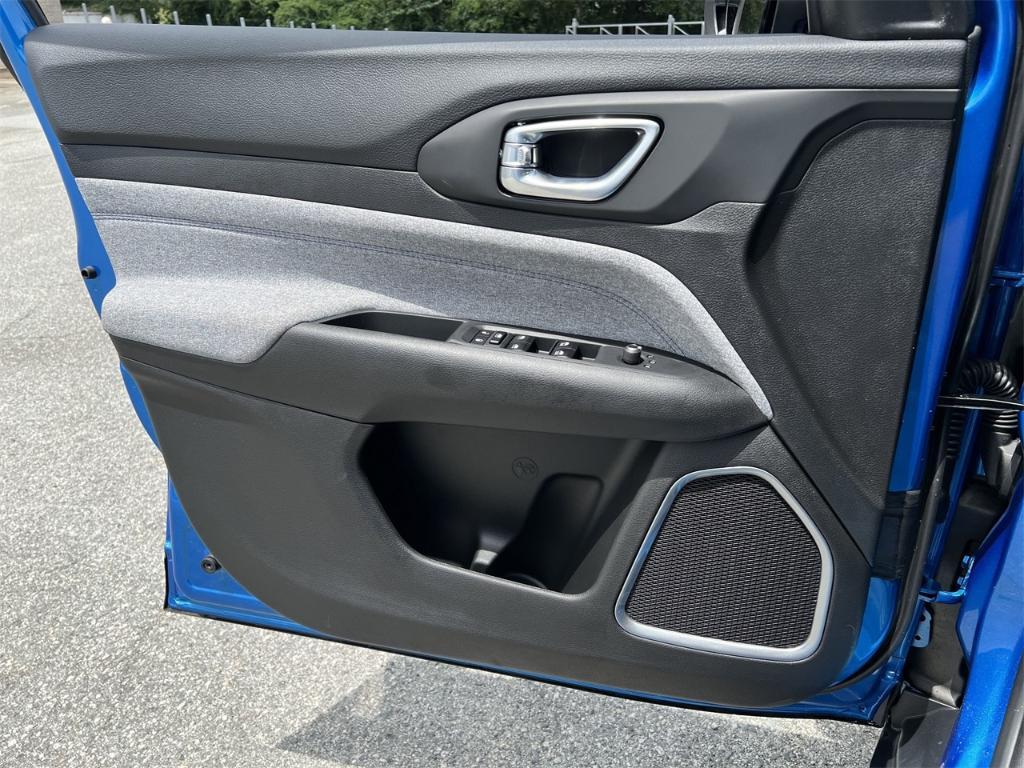 new 2025 Jeep Compass car, priced at $30,760