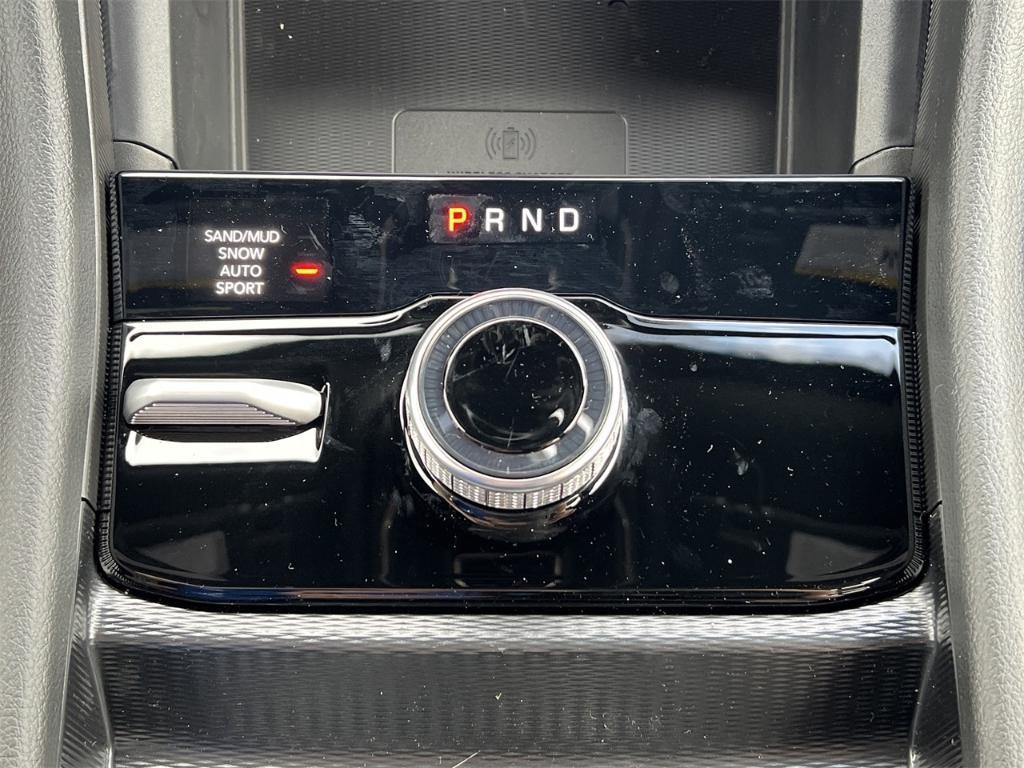 new 2025 Jeep Grand Cherokee car, priced at $55,660