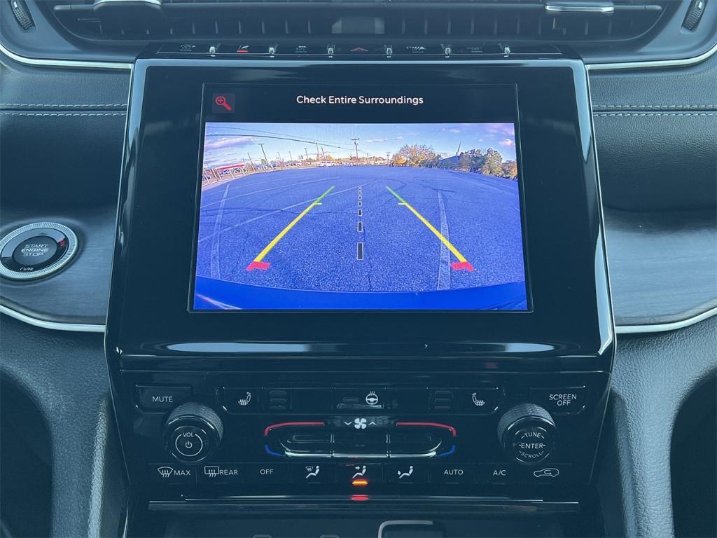 used 2022 Jeep Grand Cherokee L car, priced at $28,000