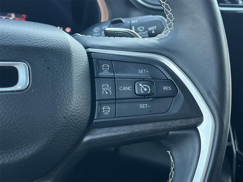 used 2022 Jeep Grand Cherokee L car, priced at $28,000