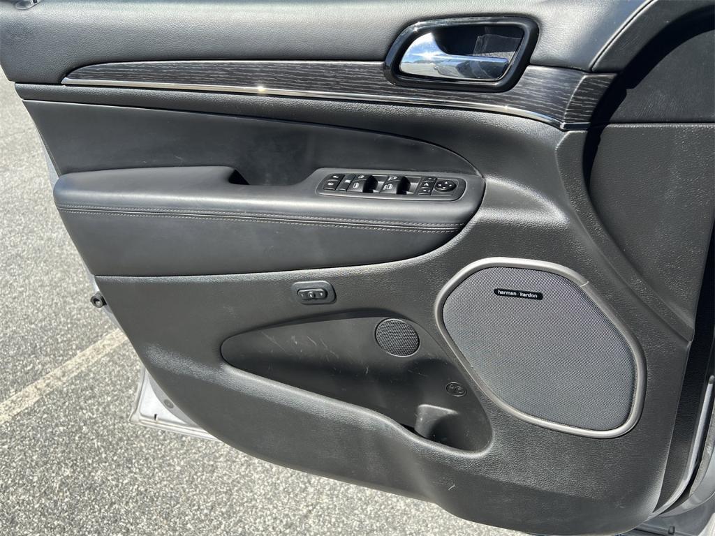 used 2021 Jeep Grand Cherokee car, priced at $23,500