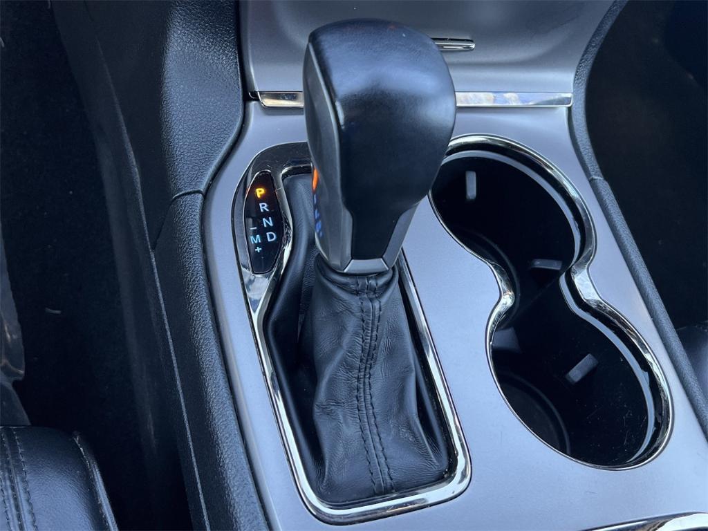 used 2021 Jeep Grand Cherokee car, priced at $23,500