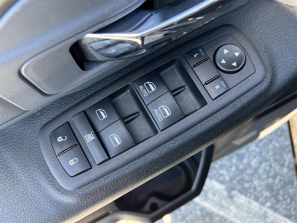 used 2023 Ram 1500 Classic car, priced at $25,000