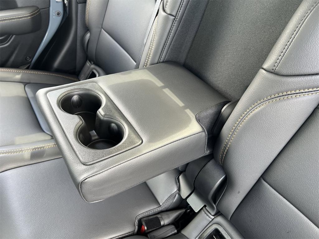 new 2025 Jeep Gladiator car, priced at $48,685