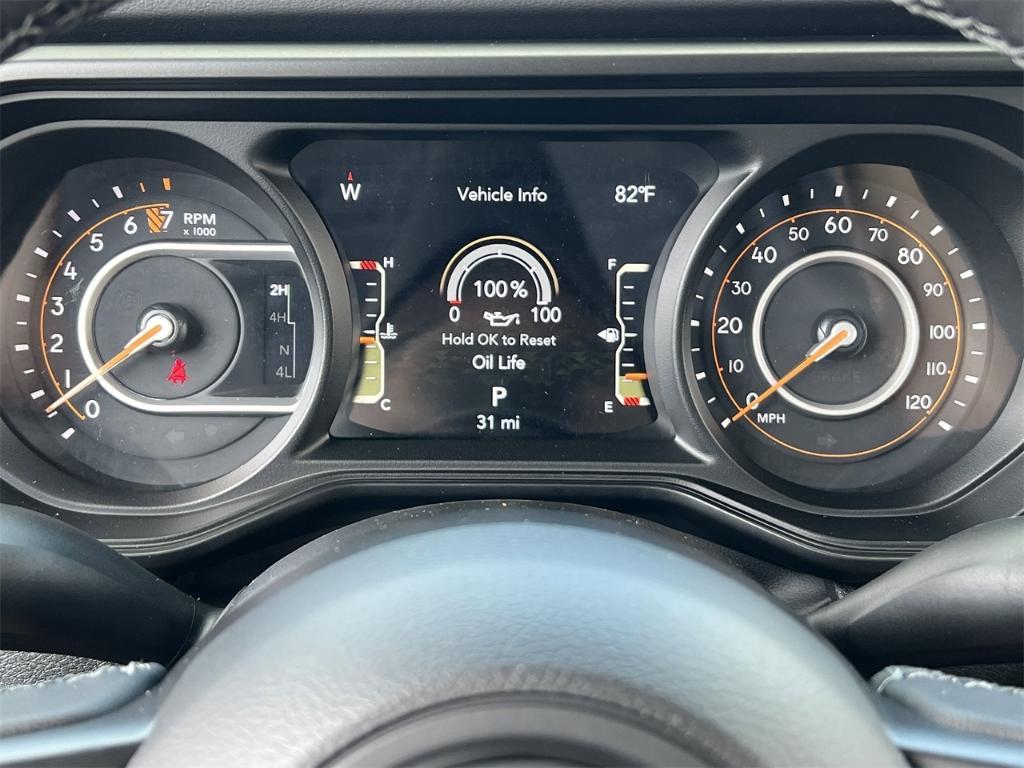 new 2025 Jeep Gladiator car, priced at $48,685