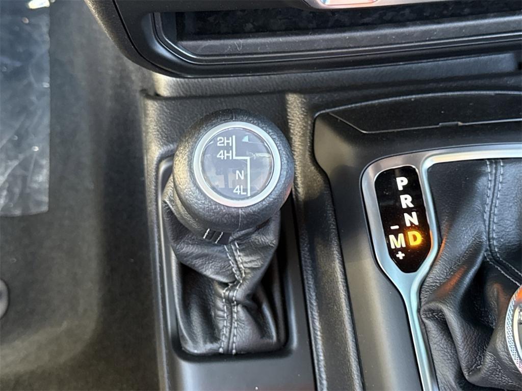 new 2026 Jeep Gladiator car, priced at $52,390