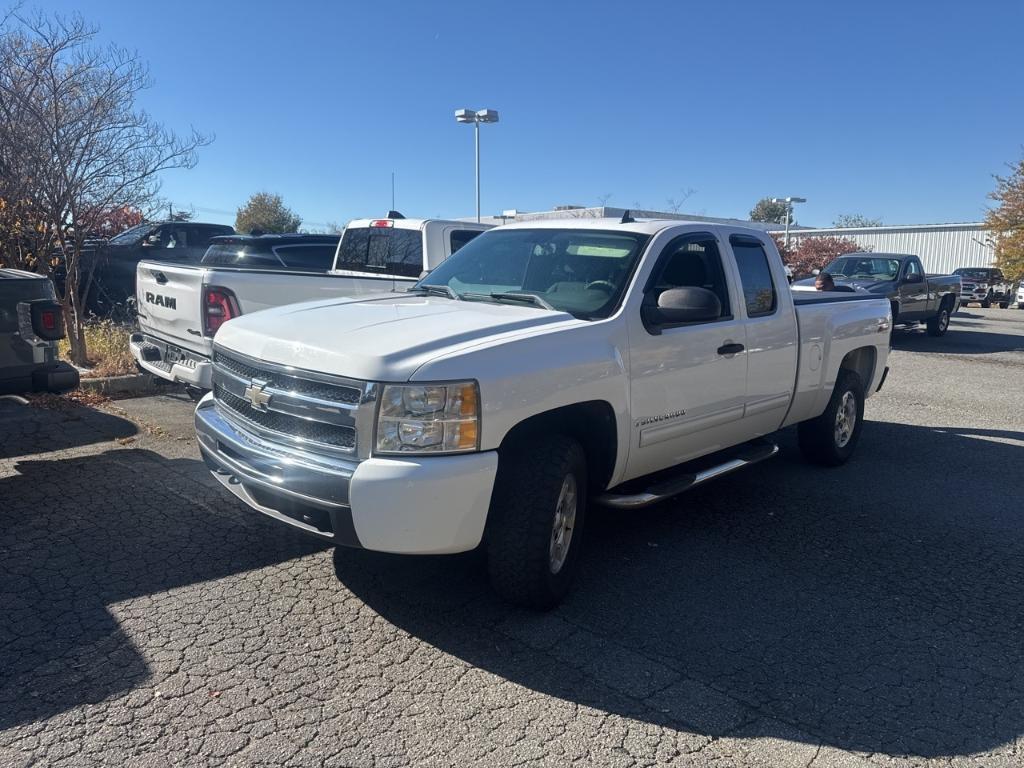 used 2009 Chevrolet Silverado 1500 car, priced at $10,000
