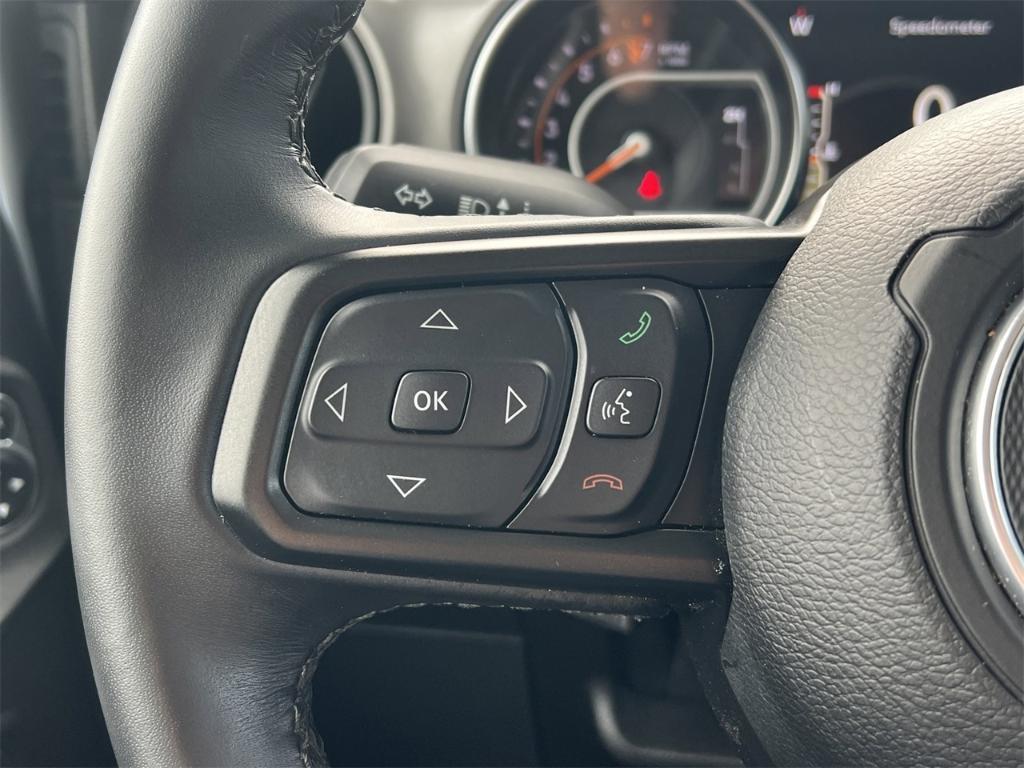 used 2022 Jeep Gladiator car, priced at $31,000