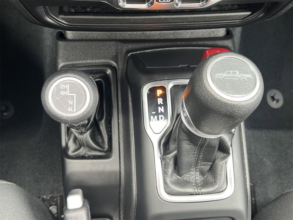 used 2022 Jeep Gladiator car, priced at $31,000