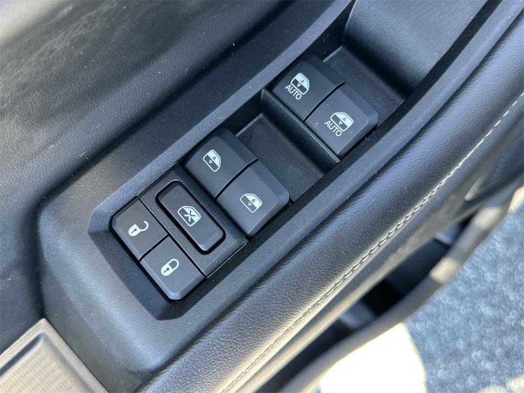 used 2023 Jeep Grand Cherokee car, priced at $31,500