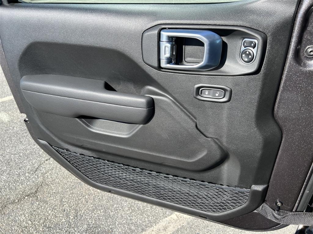 new 2026 Jeep Wrangler car, priced at $55,200