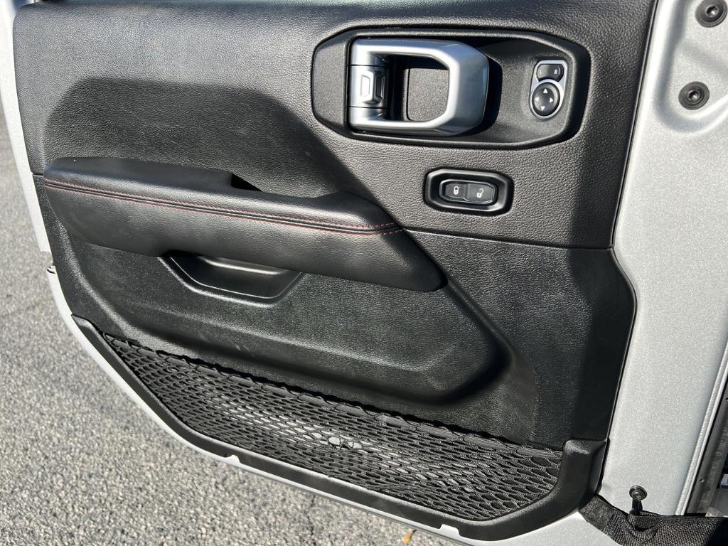 used 2022 Jeep Wrangler Unlimited car, priced at $33,700