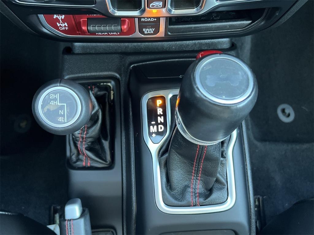 used 2022 Jeep Wrangler Unlimited car, priced at $34,301