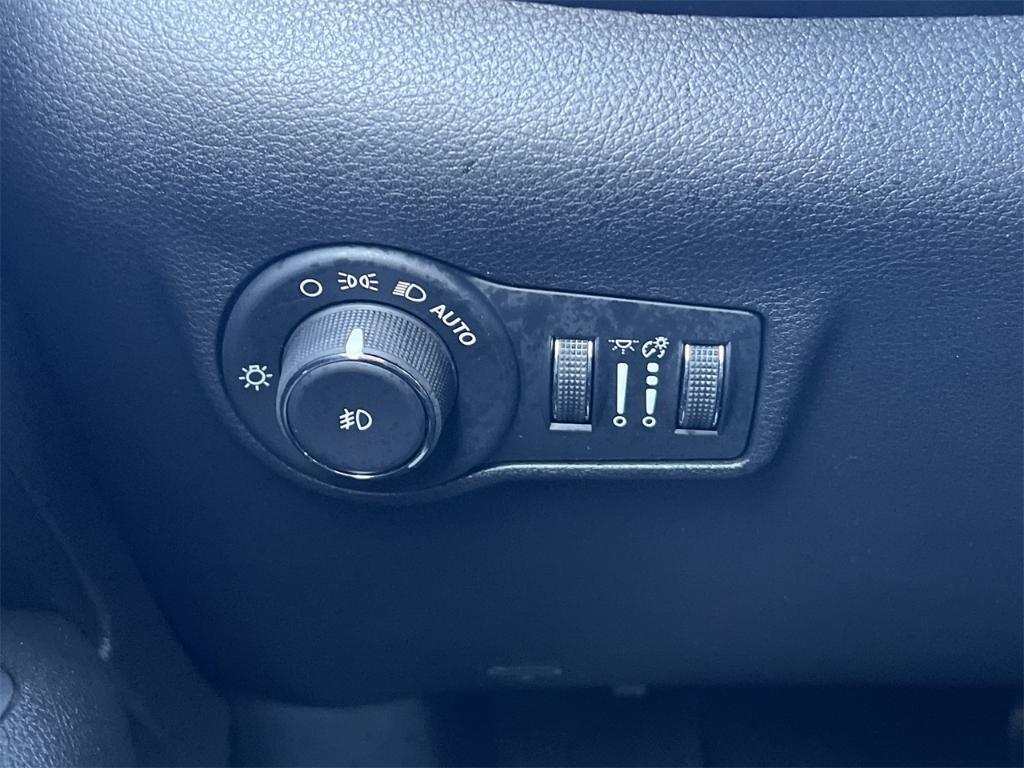 new 2026 Jeep Compass car, priced at $33,580