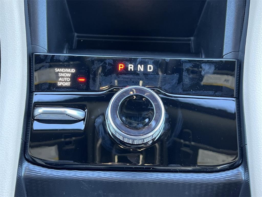 new 2025 Jeep Grand Cherokee car, priced at $49,625