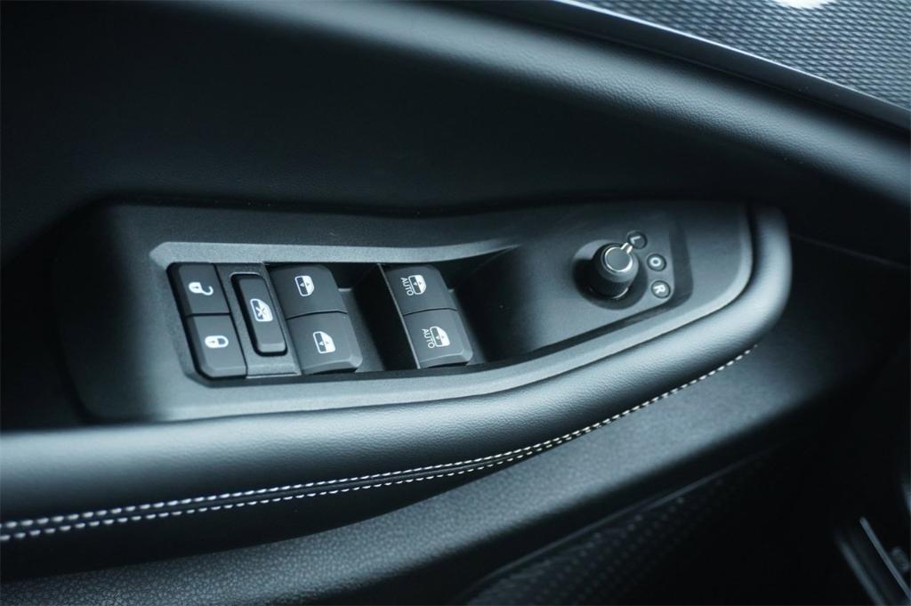 new 2025 Jeep Grand Cherokee L car, priced at $41,925