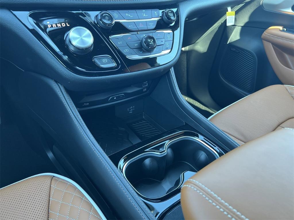 new 2026 Chrysler Pacifica car, priced at $61,225