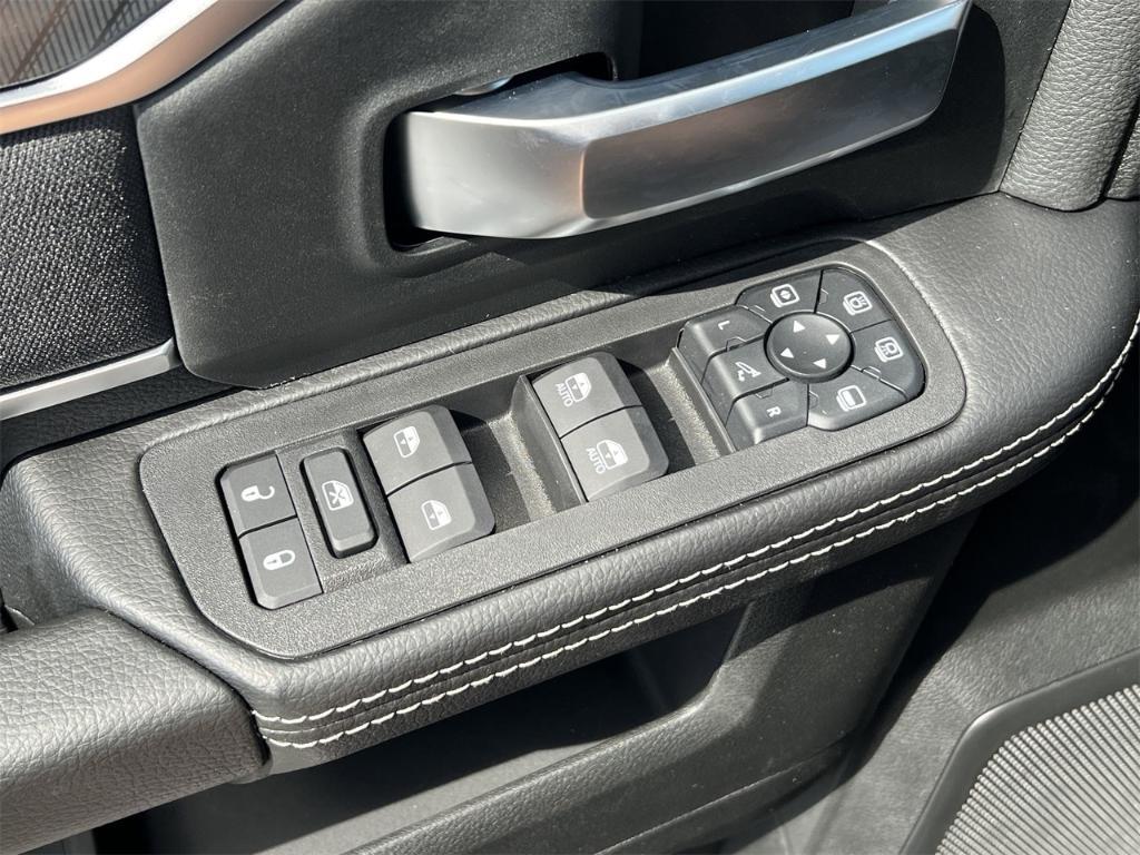 new 2025 Ram 2500 car, priced at $77,205