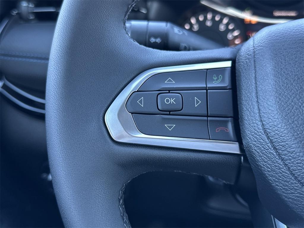 new 2026 Jeep Compass car, priced at $32,590