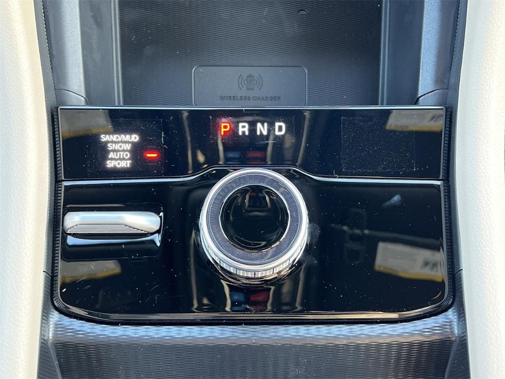 new 2025 Jeep Grand Cherokee car, priced at $55,660