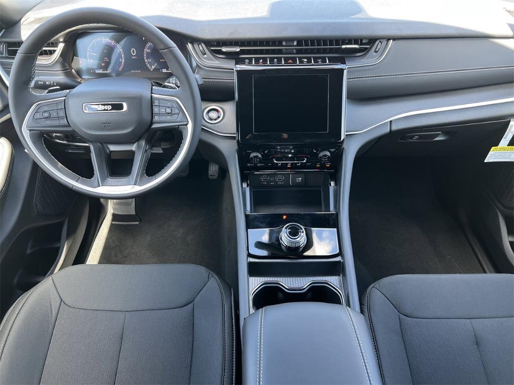 new 2025 Jeep Grand Cherokee L car, priced at $43,920