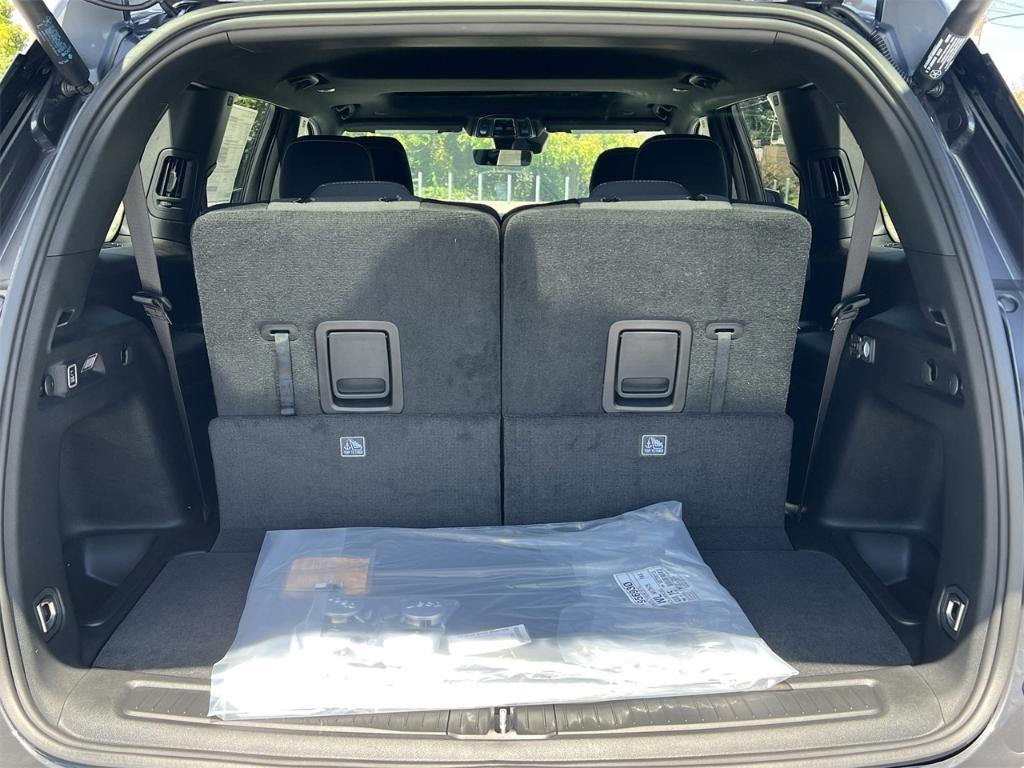 new 2025 Jeep Grand Cherokee L car, priced at $43,920