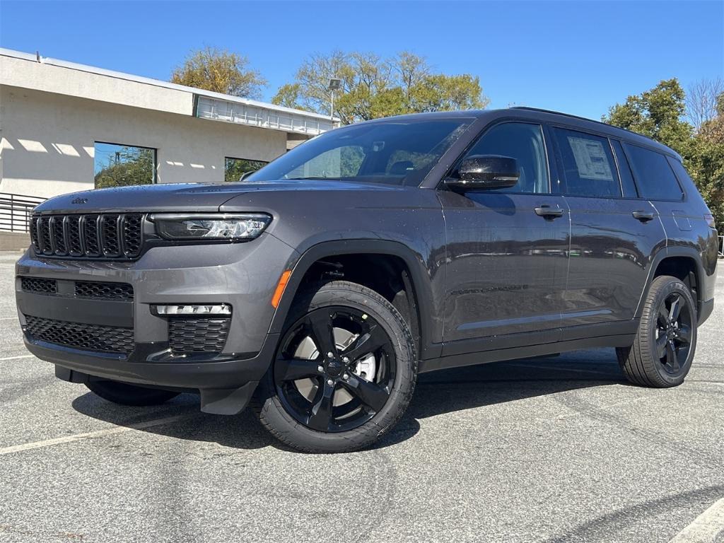 new 2025 Jeep Grand Cherokee L car