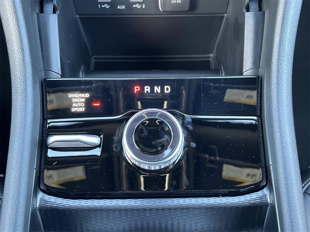 new 2025 Jeep Grand Cherokee L car