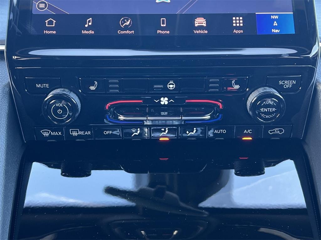 new 2025 Jeep Grand Cherokee L car