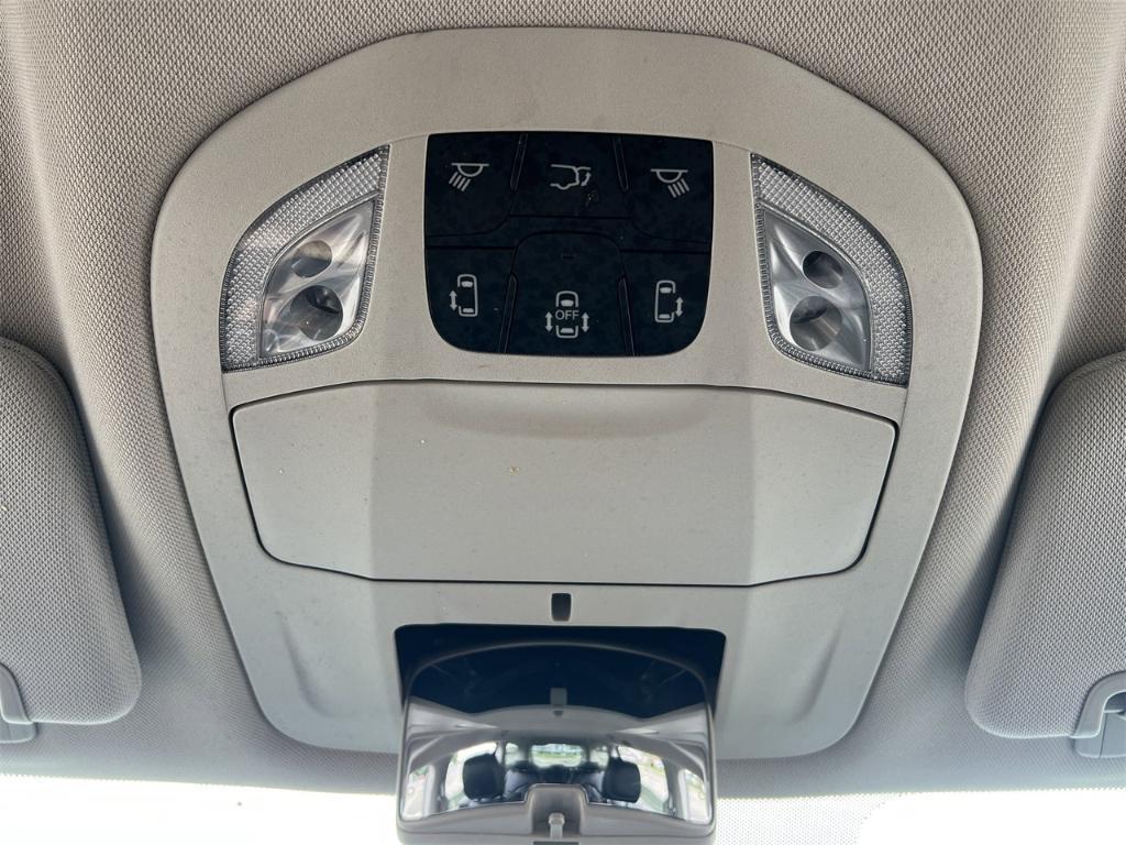 used 2023 Chrysler Pacifica car, priced at $25,000