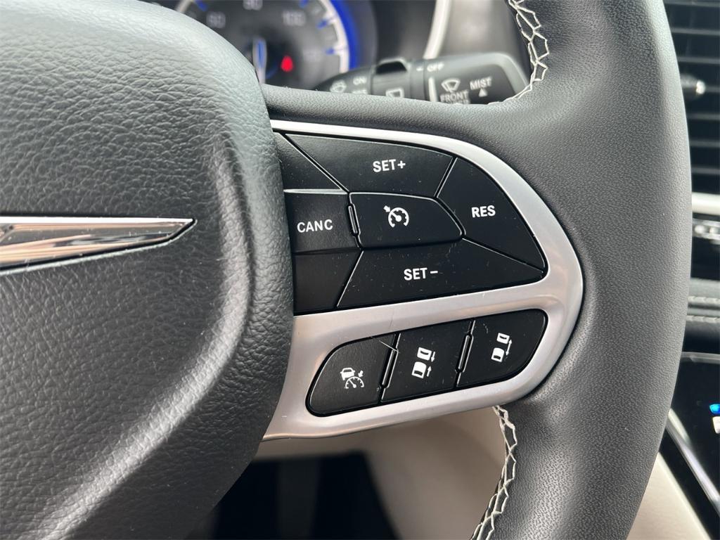 used 2023 Chrysler Pacifica car, priced at $25,000