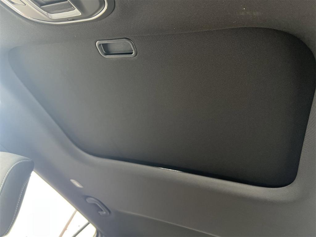 new 2025 Jeep Grand Cherokee L car, priced at $43,325