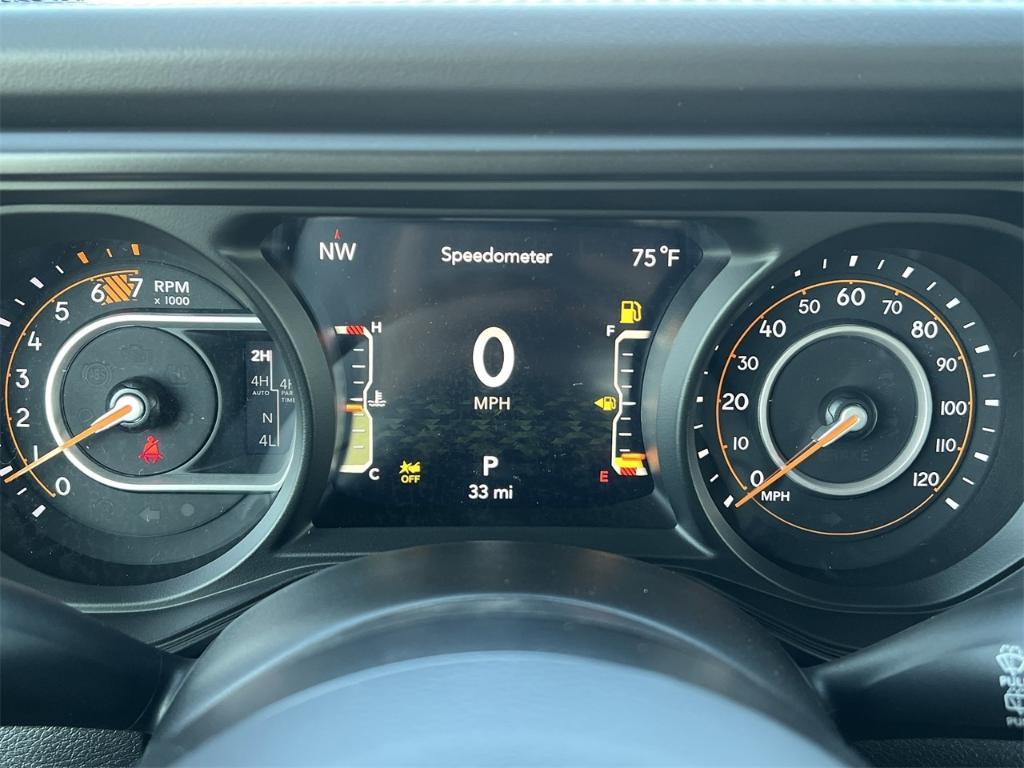 new 2025 Jeep Wrangler car, priced at $73,490