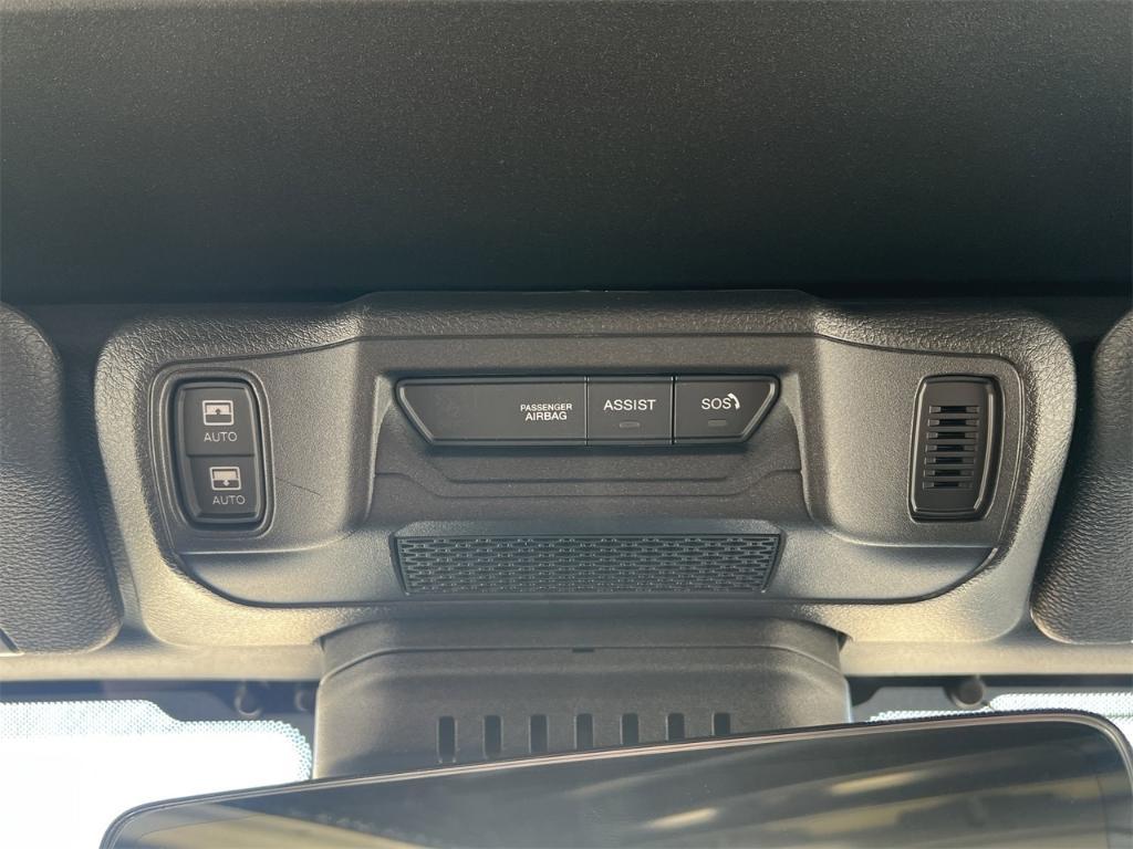 new 2025 Jeep Wrangler car, priced at $73,490