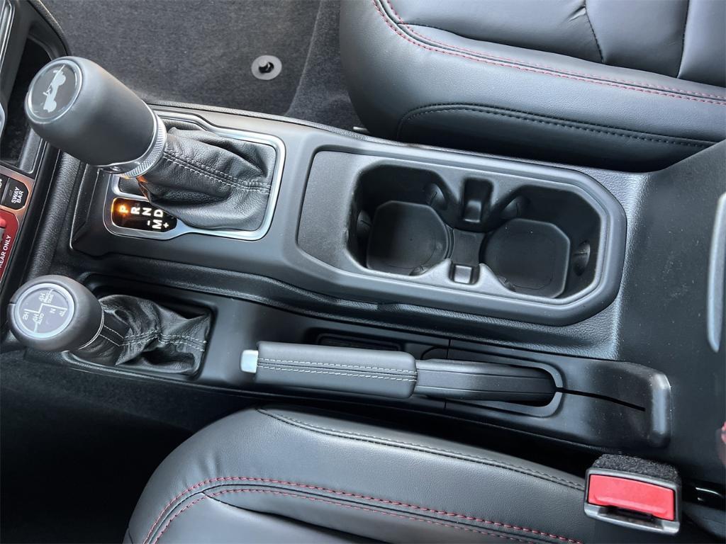 new 2025 Jeep Wrangler car, priced at $73,490