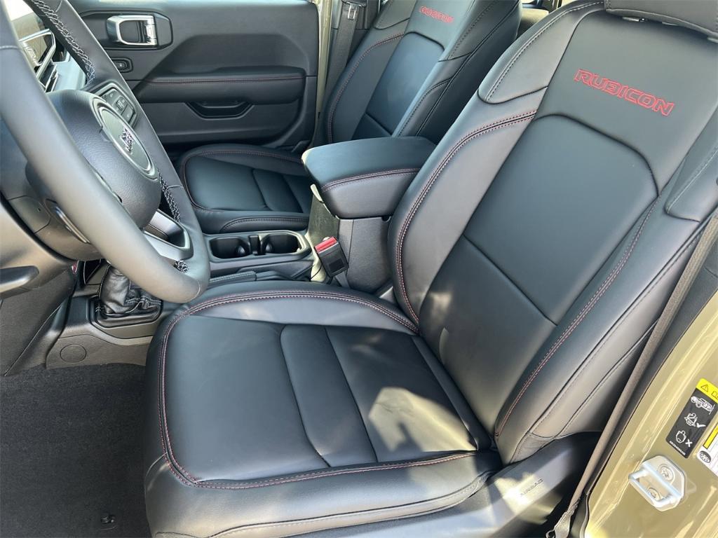 new 2025 Jeep Wrangler car, priced at $73,490