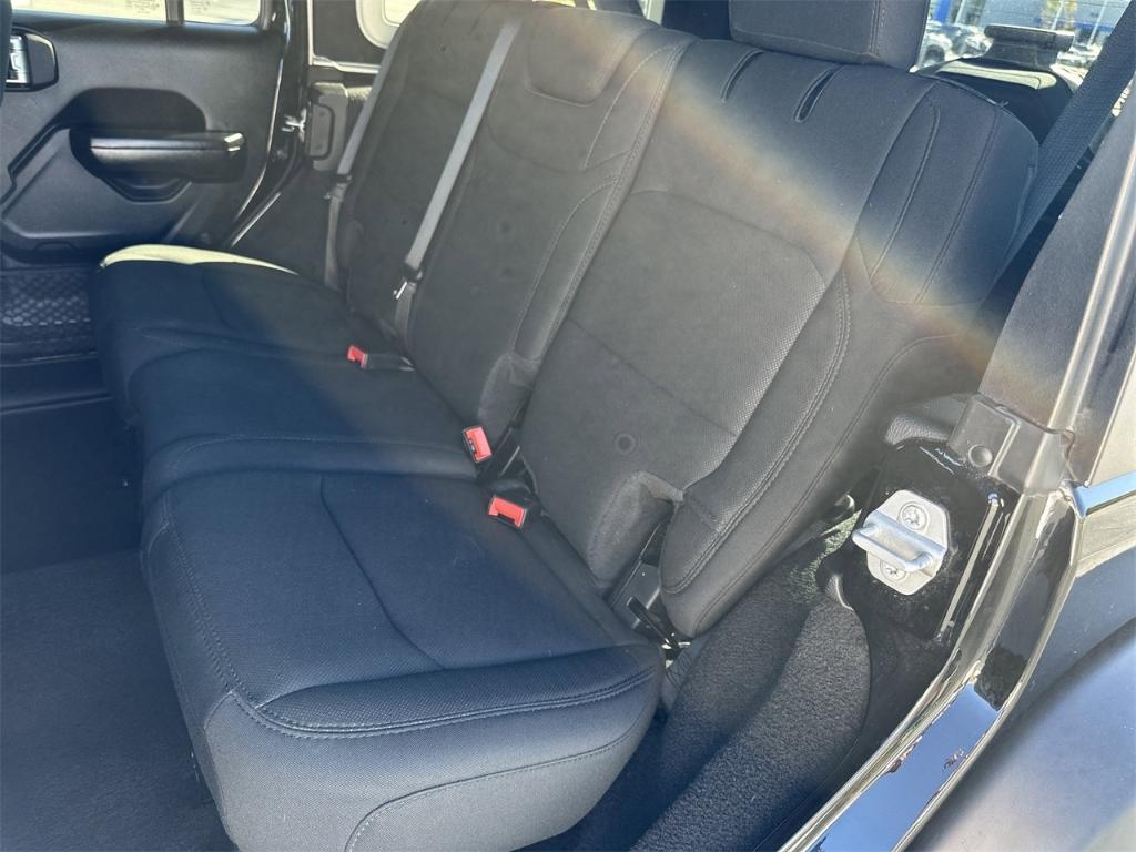 used 2021 Jeep Wrangler Unlimited car, priced at $27,015