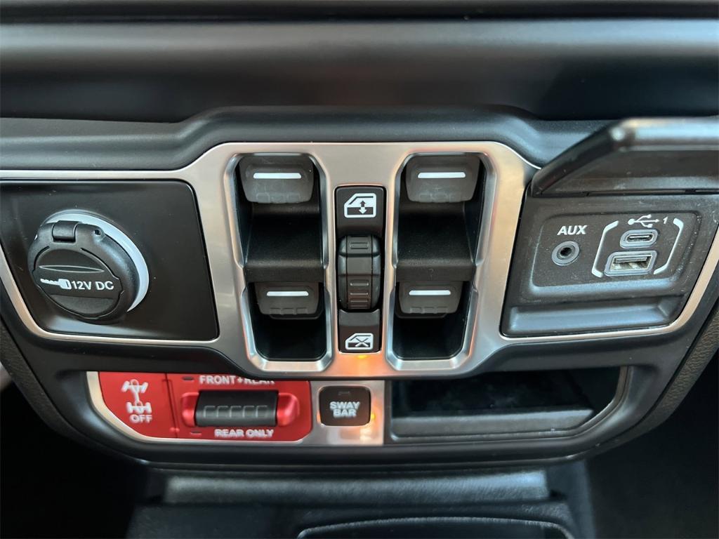 used 2020 Jeep Wrangler Unlimited car, priced at $35,247