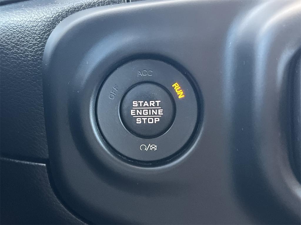 used 2020 Jeep Wrangler Unlimited car, priced at $35,247