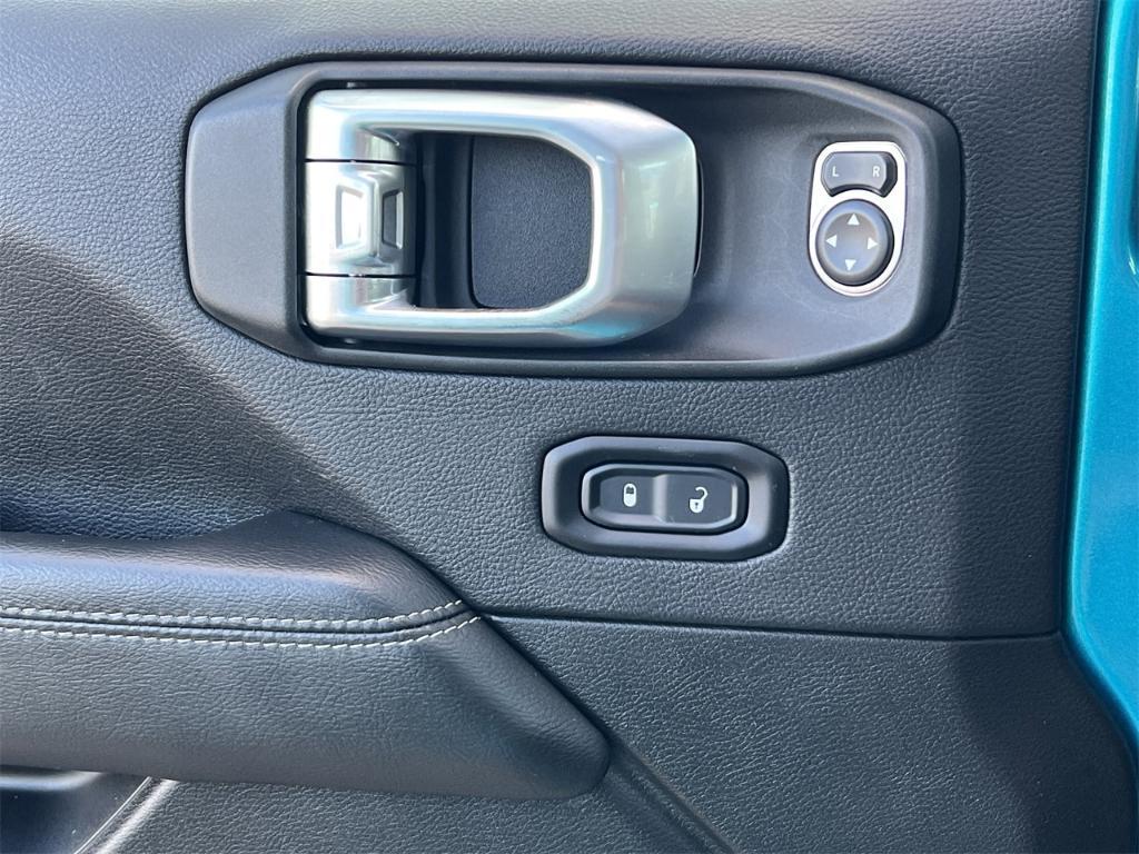 used 2020 Jeep Wrangler Unlimited car, priced at $35,247